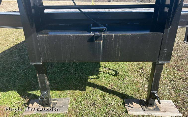 image for item DN0703 2022 Custom Built Gooseneck Trailers, Inc. Gooseneck Float TA 40' equipment trailer