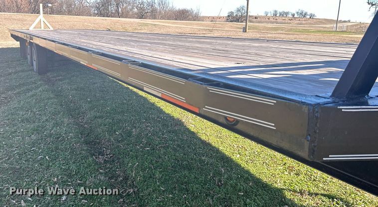 image for item DN0703 2022 Custom Built Gooseneck Trailers, Inc. Gooseneck Float TA 40' equipment trailer