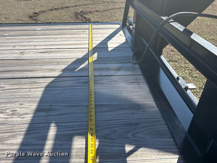 image for item DN0703 2022 Custom Built Gooseneck Trailers, Inc. Gooseneck Float TA 40' equipment trailer