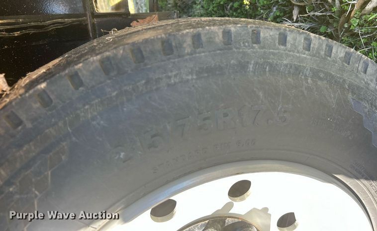 image for item DN0703 2022 Custom Built Gooseneck Trailers, Inc. Gooseneck Float TA 40' equipment trailer