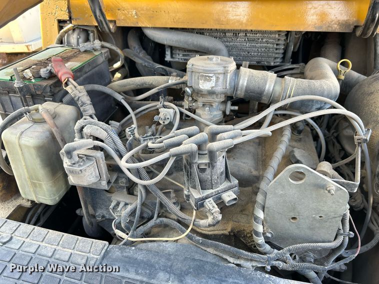 image for item DN0710 1999 Caterpillar  GC40K forklift