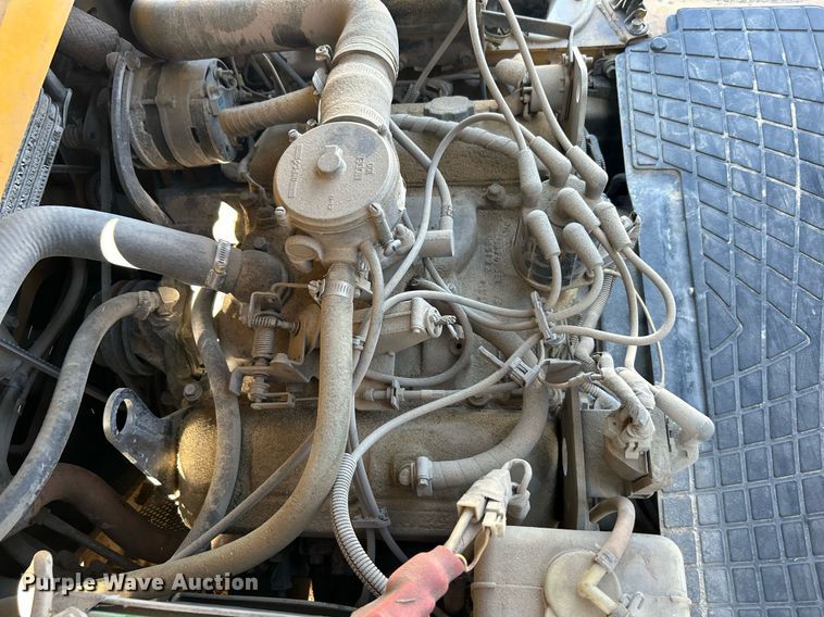 image for item DN0710 1999 Caterpillar  GC40K forklift