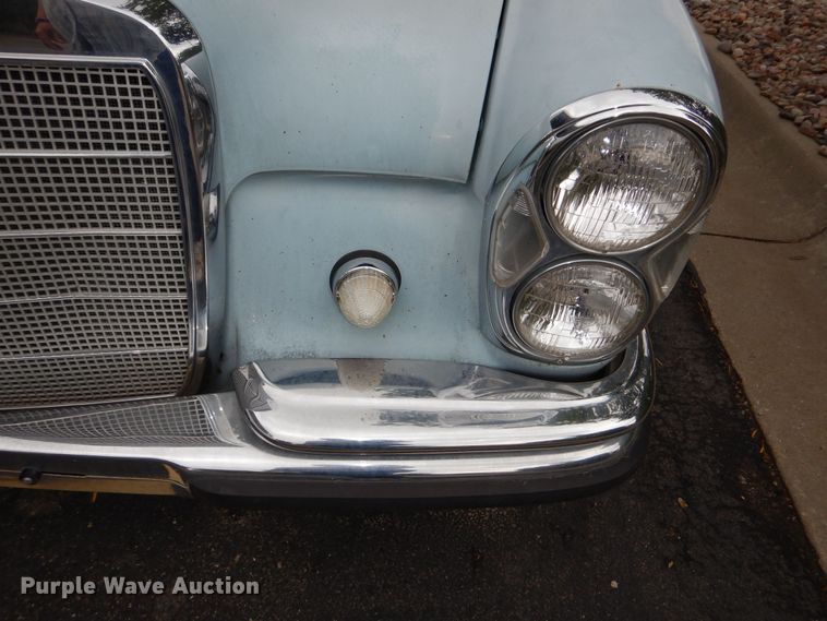 image for item DN8698 1968 Mercedes Benz 250S 