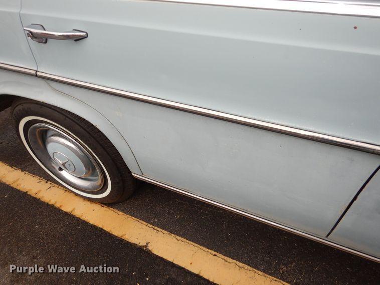 image for item DN8698 1968 Mercedes Benz 250S 