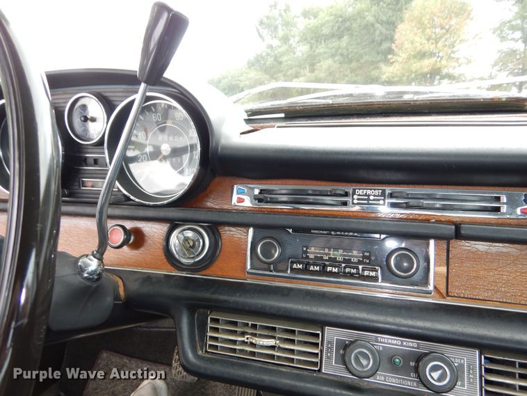 image for item DN8698 1968 Mercedes Benz 250S 