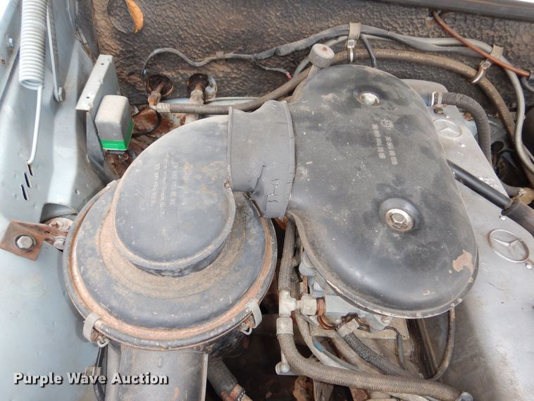 image for item DN8698 1968 Mercedes Benz 250S 