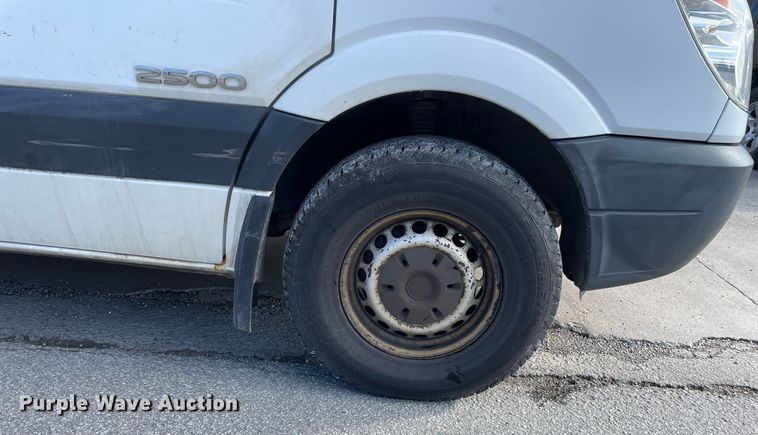 image for item DP0278 2008 Dodge Sprinter 2500 van