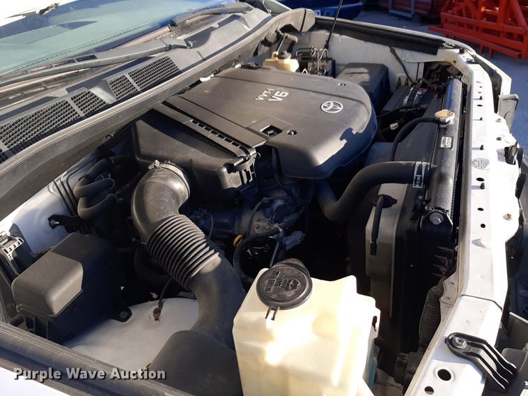 image for item DP2624 2008 Toyota Tundra pickup truck