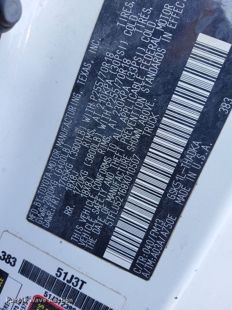 image for item DP2624 2008 Toyota Tundra pickup truck