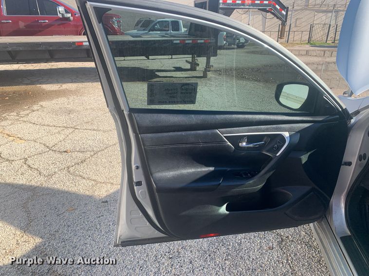 image for item DP8816 2017 Nissan  Altima SL 