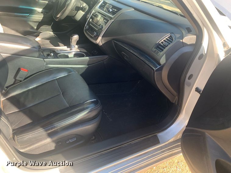 image for item DP8816 2017 Nissan  Altima SL 