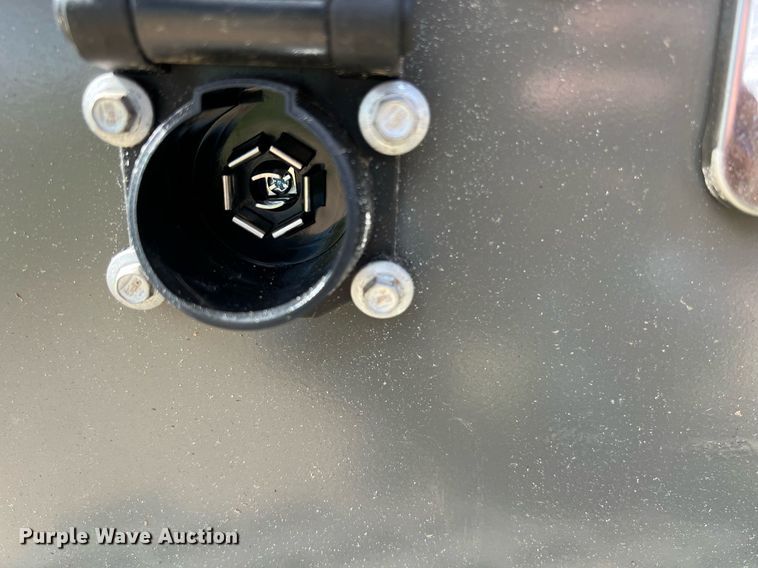 image for item DQ2367 1995 Mitsubishi  FUSO FE439 flatbed truck