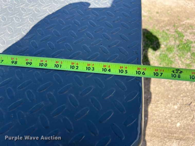 image for item DQ2367 1995 Mitsubishi  FUSO FE439 flatbed truck