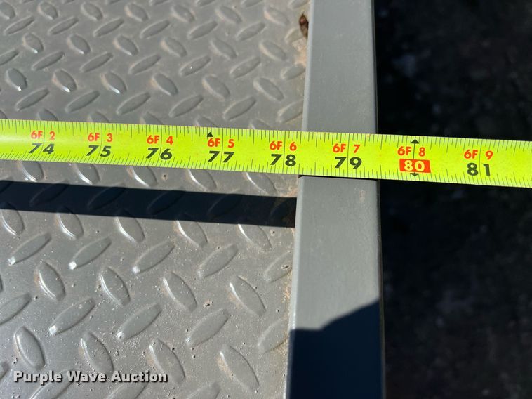 image for item DQ2367 1995 Mitsubishi  FUSO FE439 flatbed truck