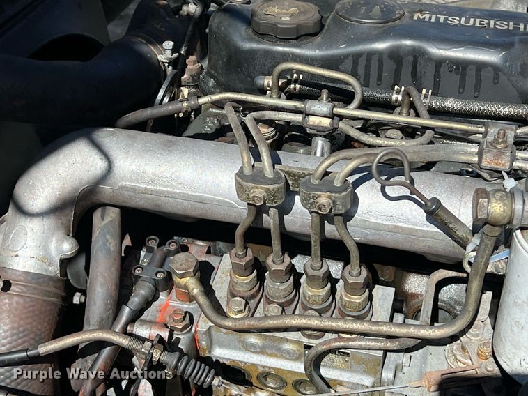 image for item DQ2367 1995 Mitsubishi  FUSO FE439 flatbed truck