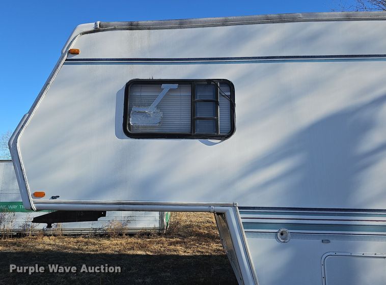 image for item DQ8547 1996 Jayco 3430RK camper