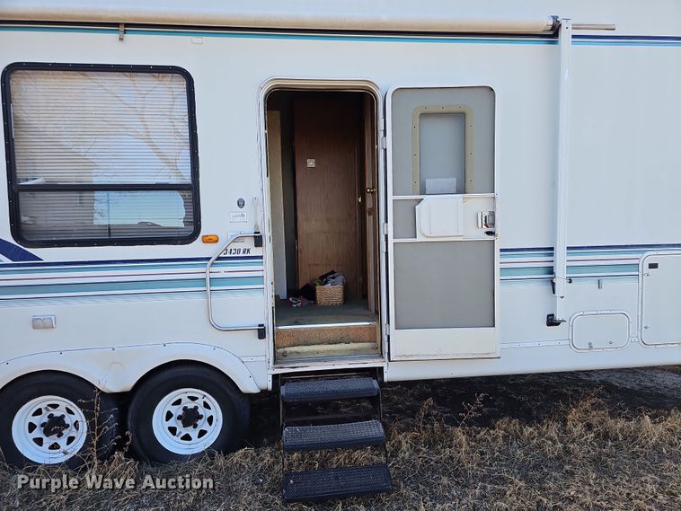 image for item DQ8547 1996 Jayco 3430RK camper