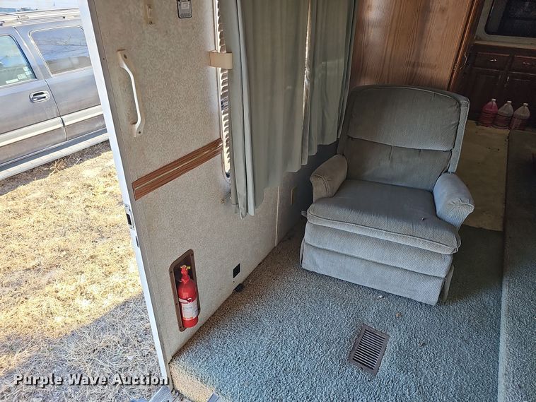 image for item DQ8547 1996 Jayco 3430RK camper