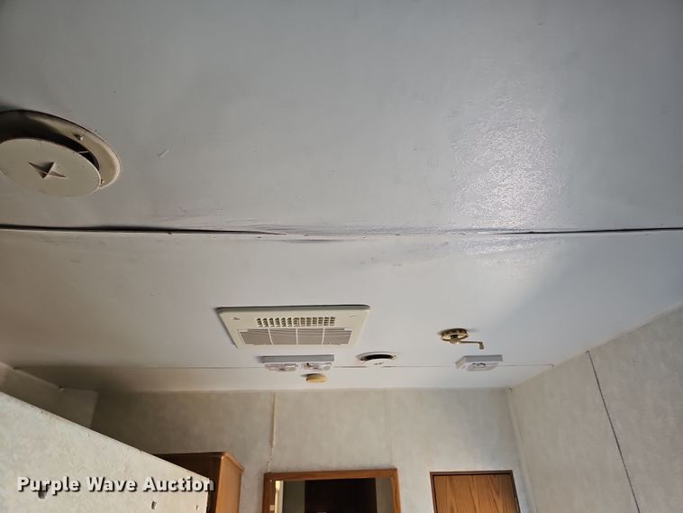 image for item DQ8547 1996 Jayco 3430RK camper