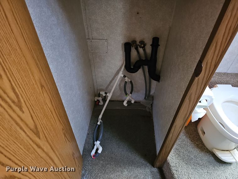 image for item DQ8547 1996 Jayco 3430RK camper