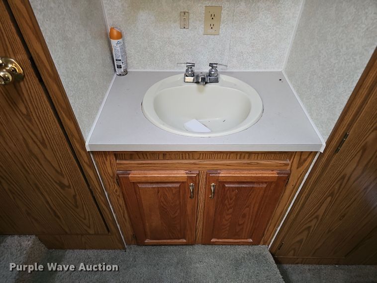 image for item DQ8547 1996 Jayco 3430RK camper