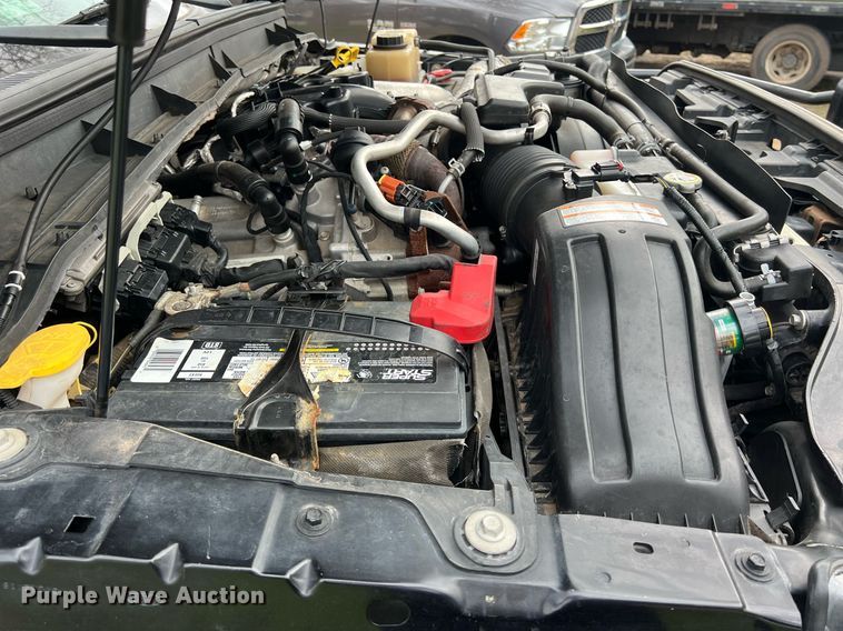 image for item DS2878 2016 Ford F550 Super Duty XLT Crew Cab flatbed truck