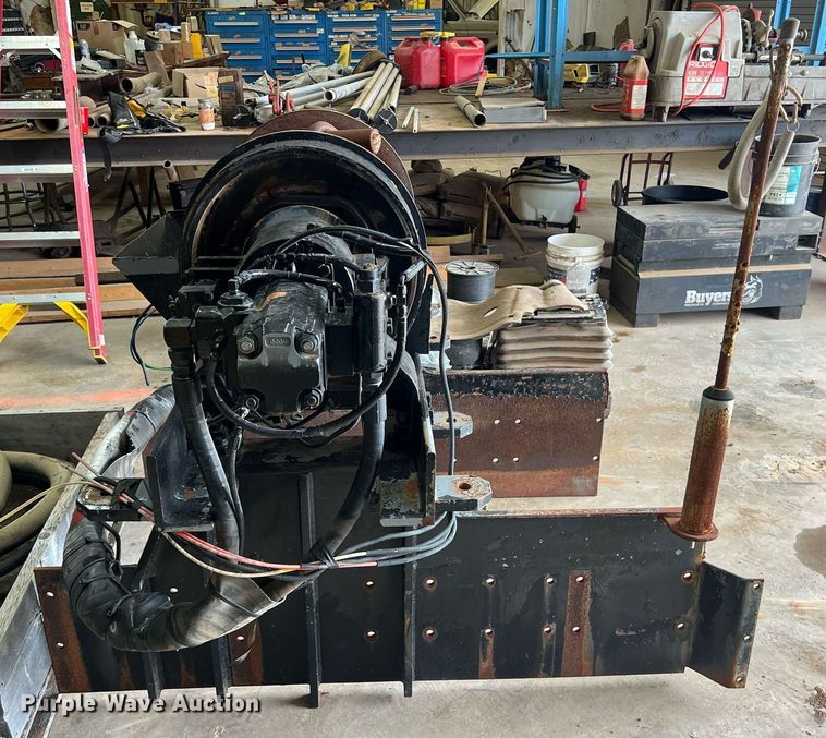 image for item DS2897 Tulsa winch