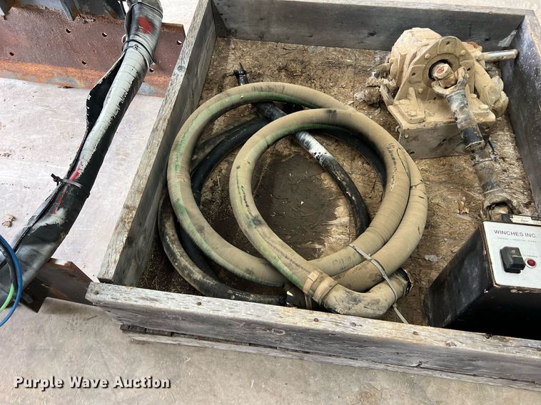 image for item DS2897 Tulsa winch