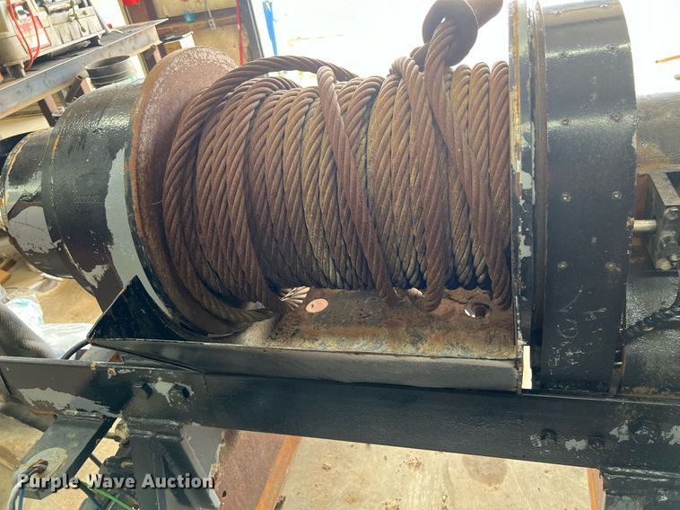image for item DS2897 Tulsa winch