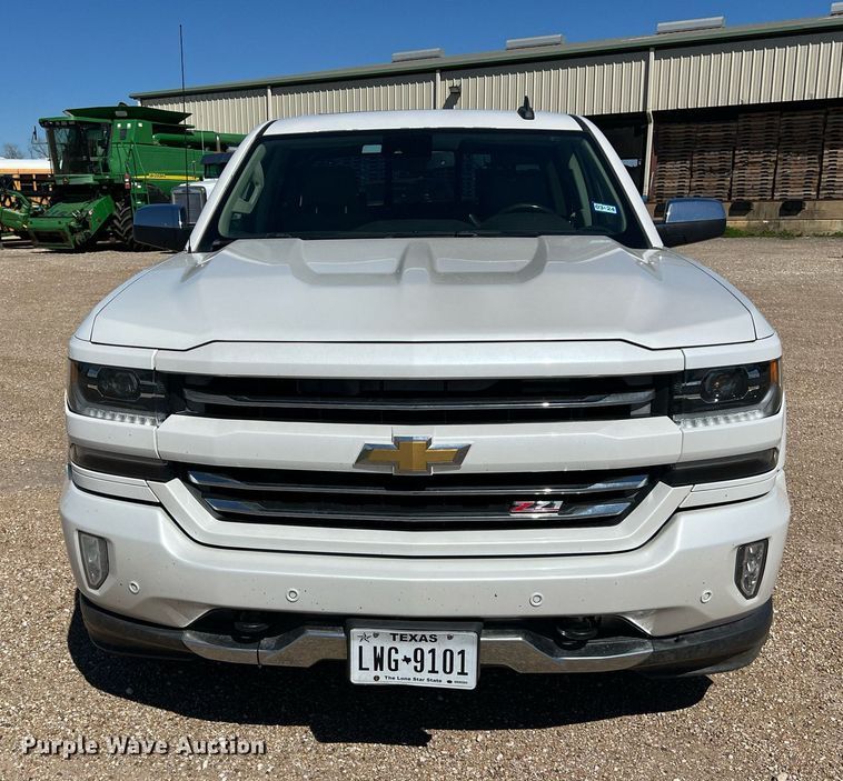 image for item DS2910 2017 Chevrolet Silverado 1500 Crew Cab pickup truck