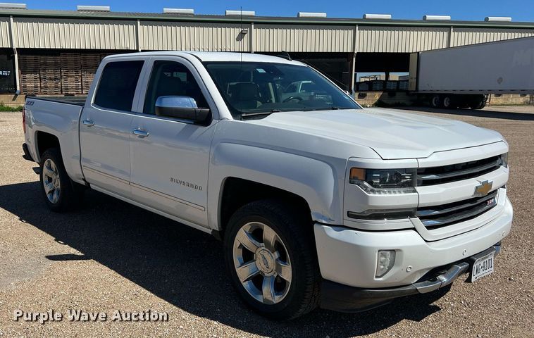 image for item DS2910 2017 Chevrolet Silverado 1500 Crew Cab pickup truck