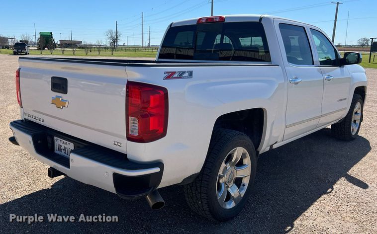 image for item DS2910 2017 Chevrolet Silverado 1500 Crew Cab pickup truck