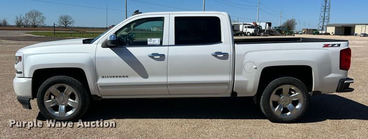 image for item DS2910 2017 Chevrolet Silverado 1500 Crew Cab pickup truck