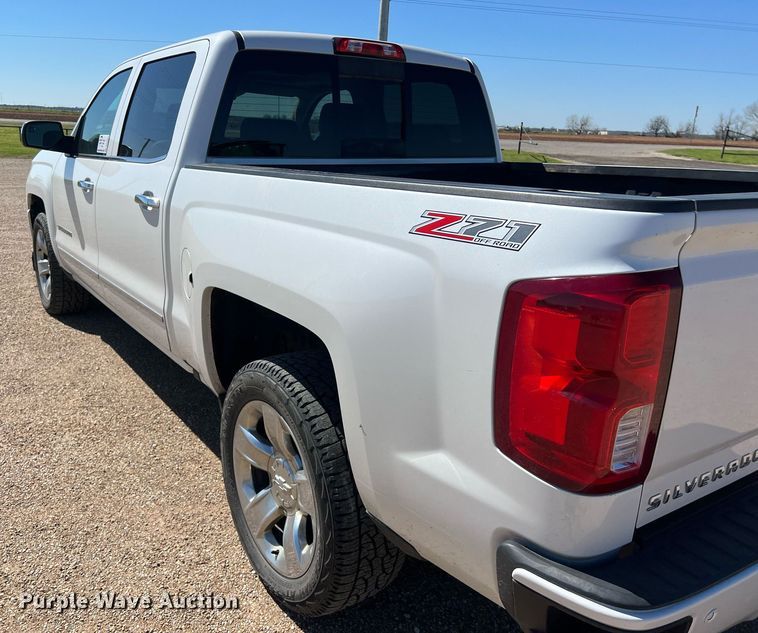 image for item DS2910 2017 Chevrolet Silverado 1500 Crew Cab pickup truck