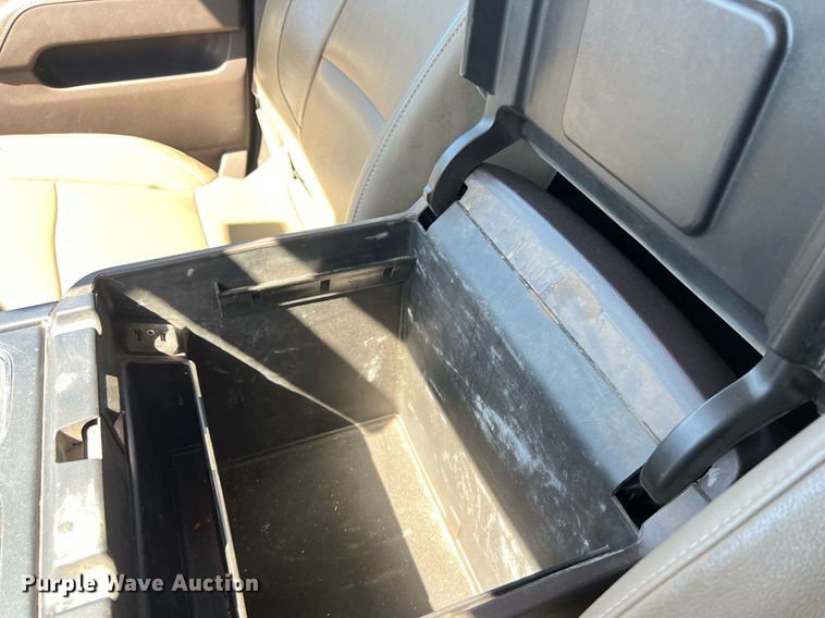 image for item DS2910 2017 Chevrolet Silverado 1500 Crew Cab pickup truck