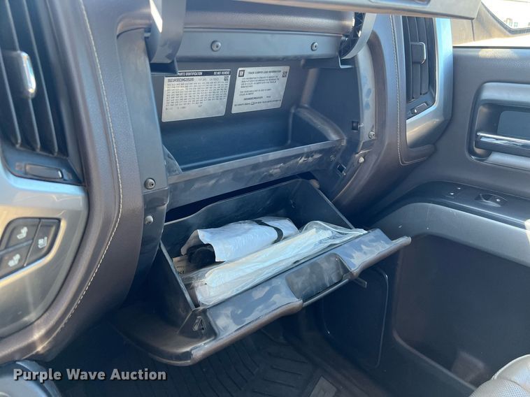 image for item DS2910 2017 Chevrolet Silverado 1500 Crew Cab pickup truck