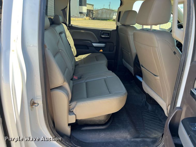 image for item DS2910 2017 Chevrolet Silverado 1500 Crew Cab pickup truck