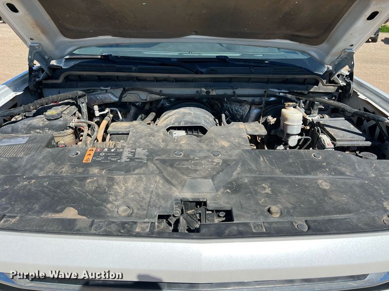 image for item DS2910 2017 Chevrolet Silverado 1500 Crew Cab pickup truck