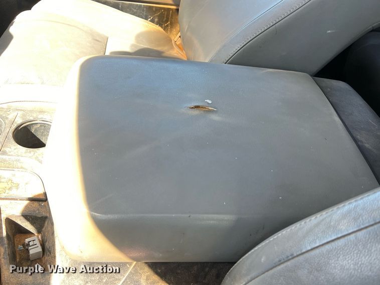 image for item DS2911 2007 Toyota Tundra CrewMax pickup truck