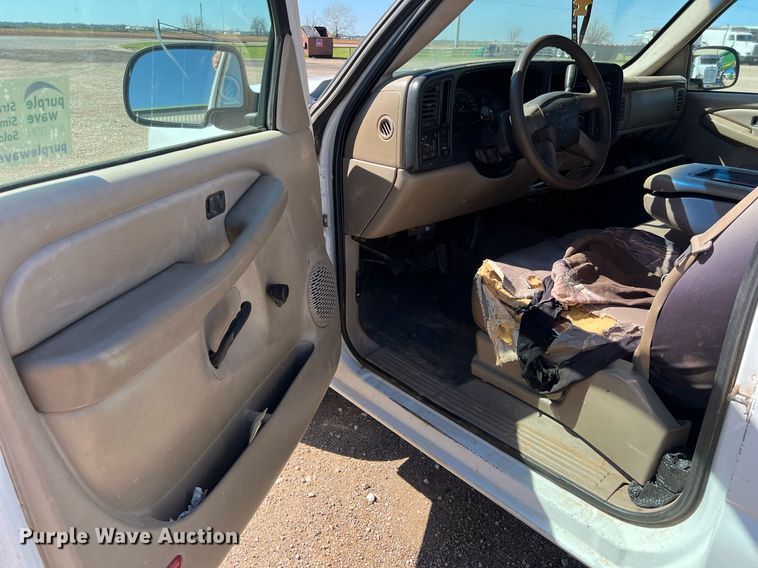 image for item DS2912 2007 Chevrolet Silverado 1500 pickup truck