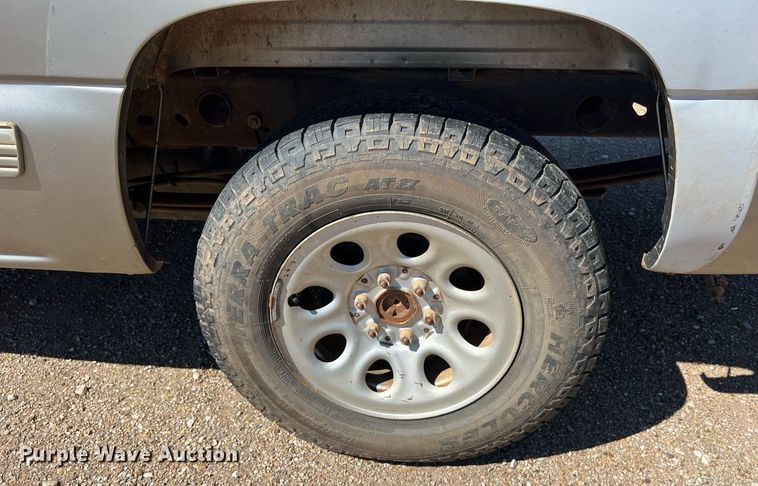 image for item DS2912 2007 Chevrolet Silverado 1500 pickup truck