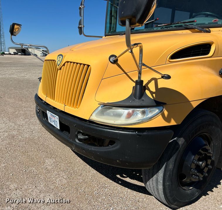image for item DS2916 2012 International IC school bus