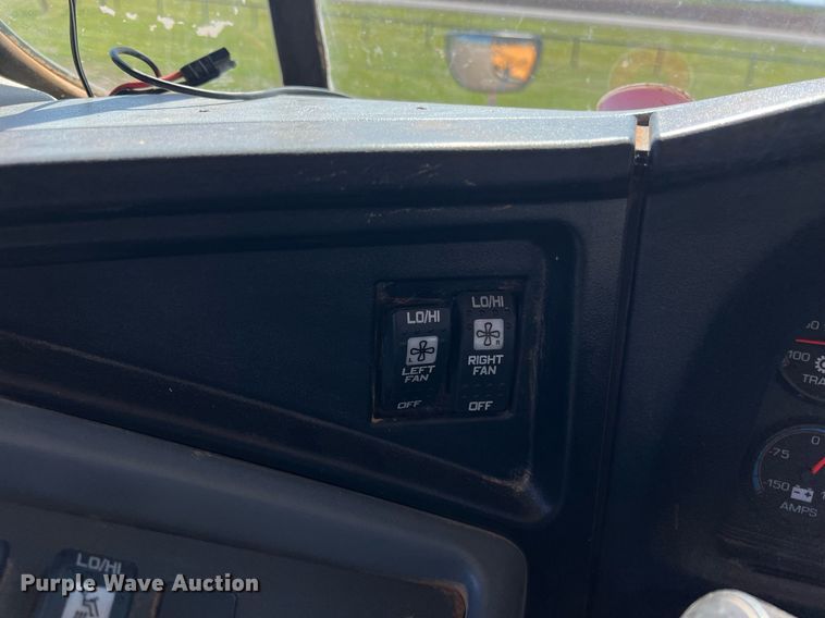 image for item DS2916 2012 International IC school bus