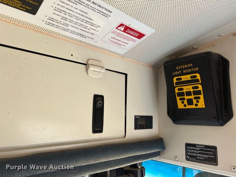 image for item DS2916 2012 International IC school bus