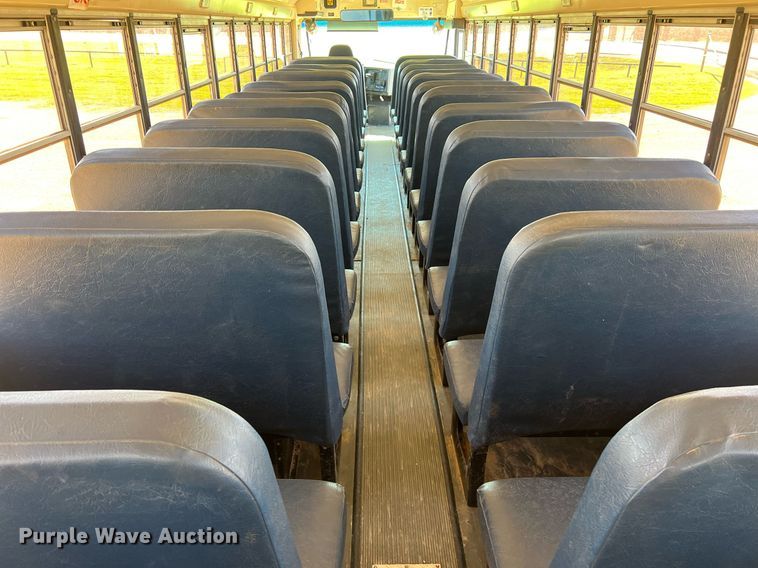 image for item DS2916 2012 International IC school bus