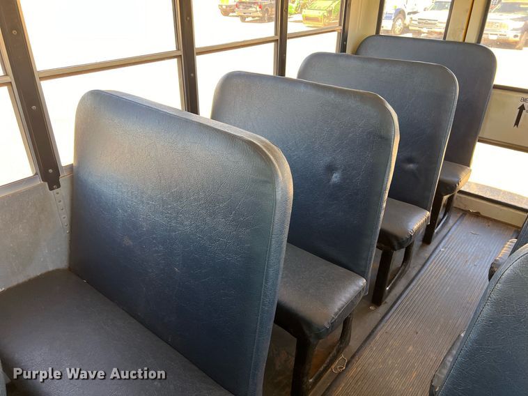 image for item DS2916 2012 International IC school bus