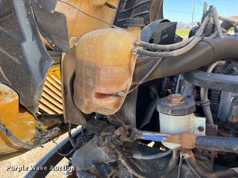 image for item DS2916 2012 International IC school bus