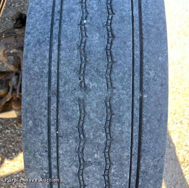 image for item DS2916 2012 International IC school bus