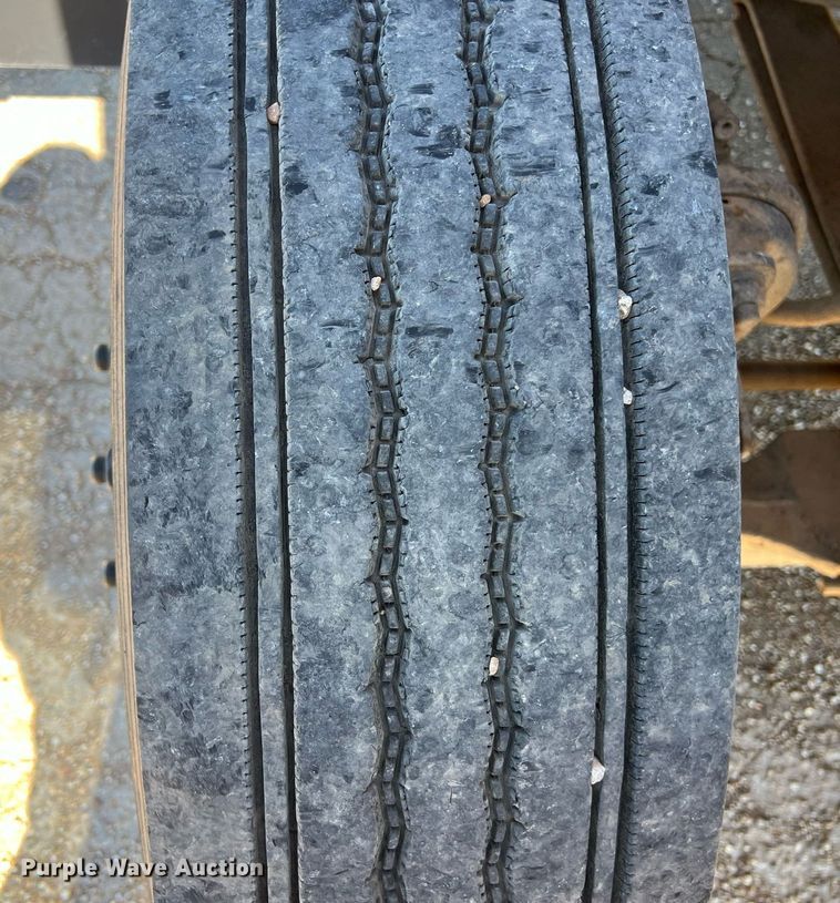 image for item DS2916 2012 International IC school bus