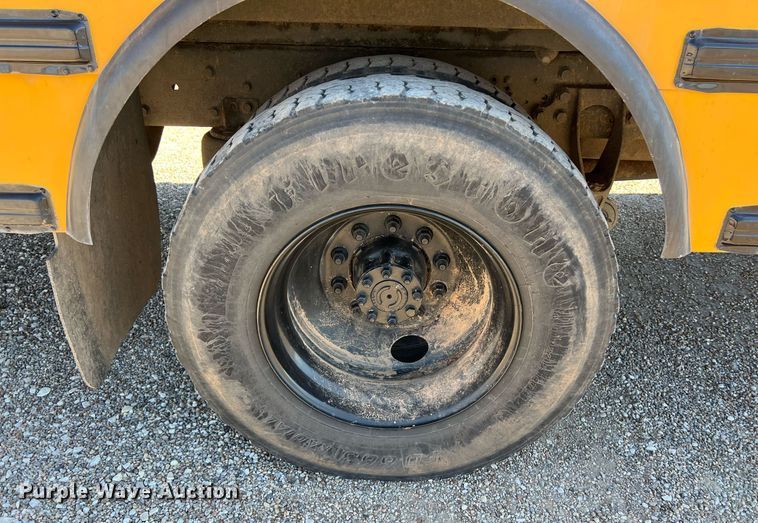 image for item DS2916 2012 International IC school bus